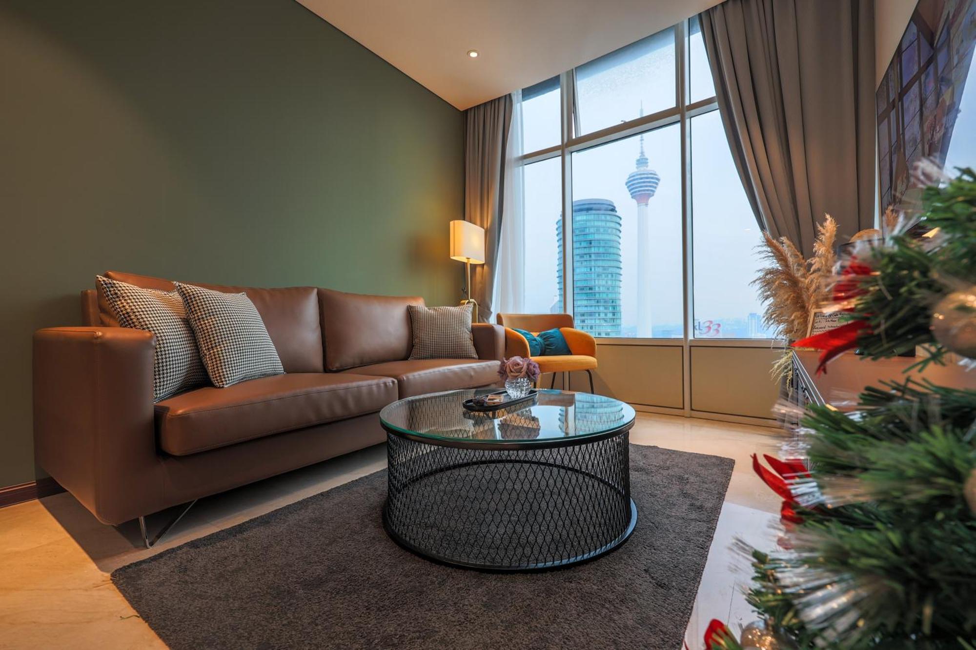 Calm Sojourn, Sky Suites Klcc 쿠알라룸푸르 외부 사진