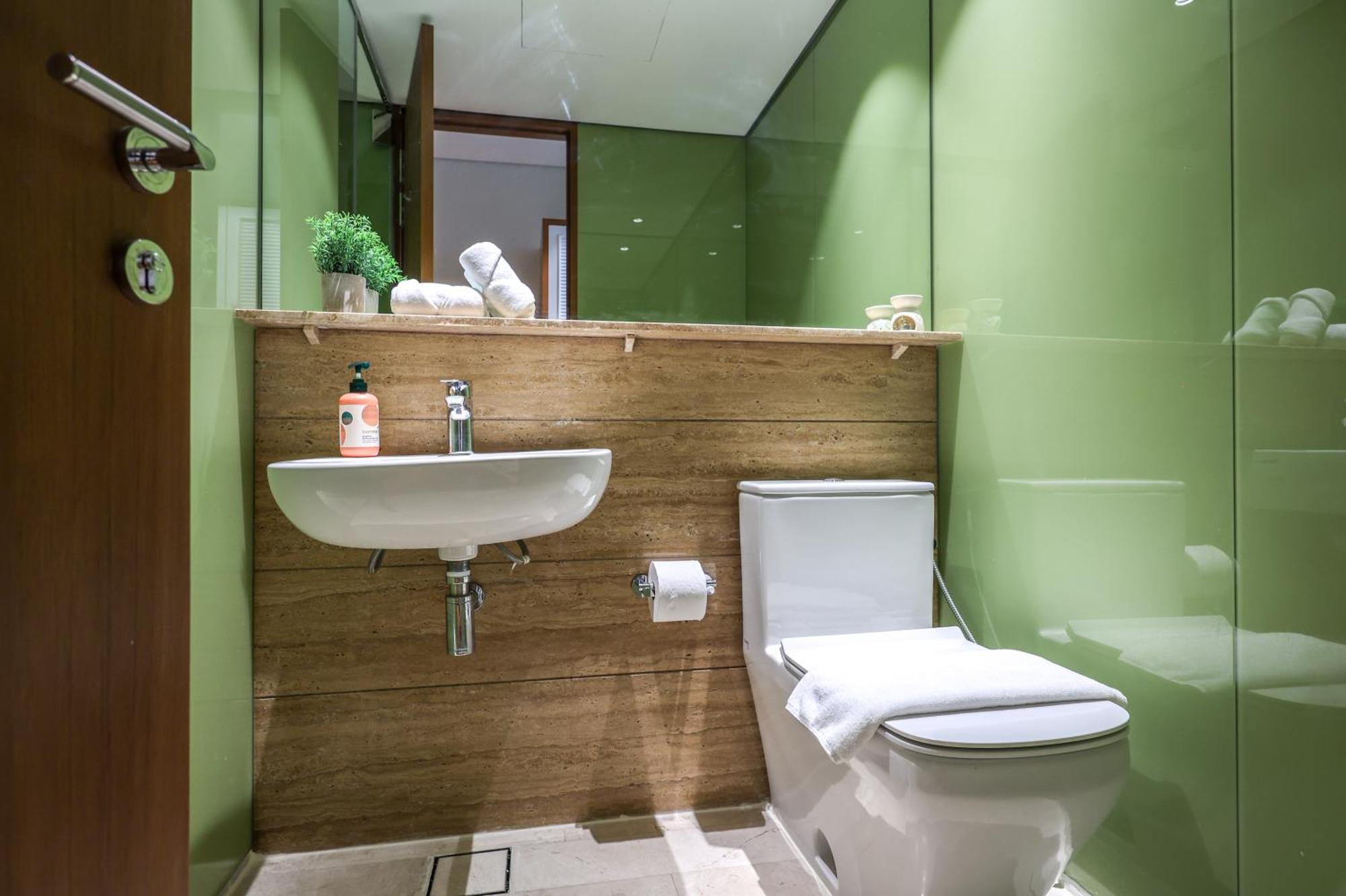 Calm Sojourn, Sky Suites Klcc 쿠알라룸푸르 외부 사진