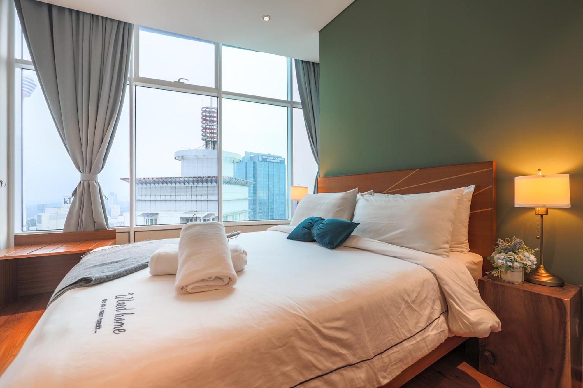 Calm Sojourn, Sky Suites Klcc 쿠알라룸푸르 외부 사진