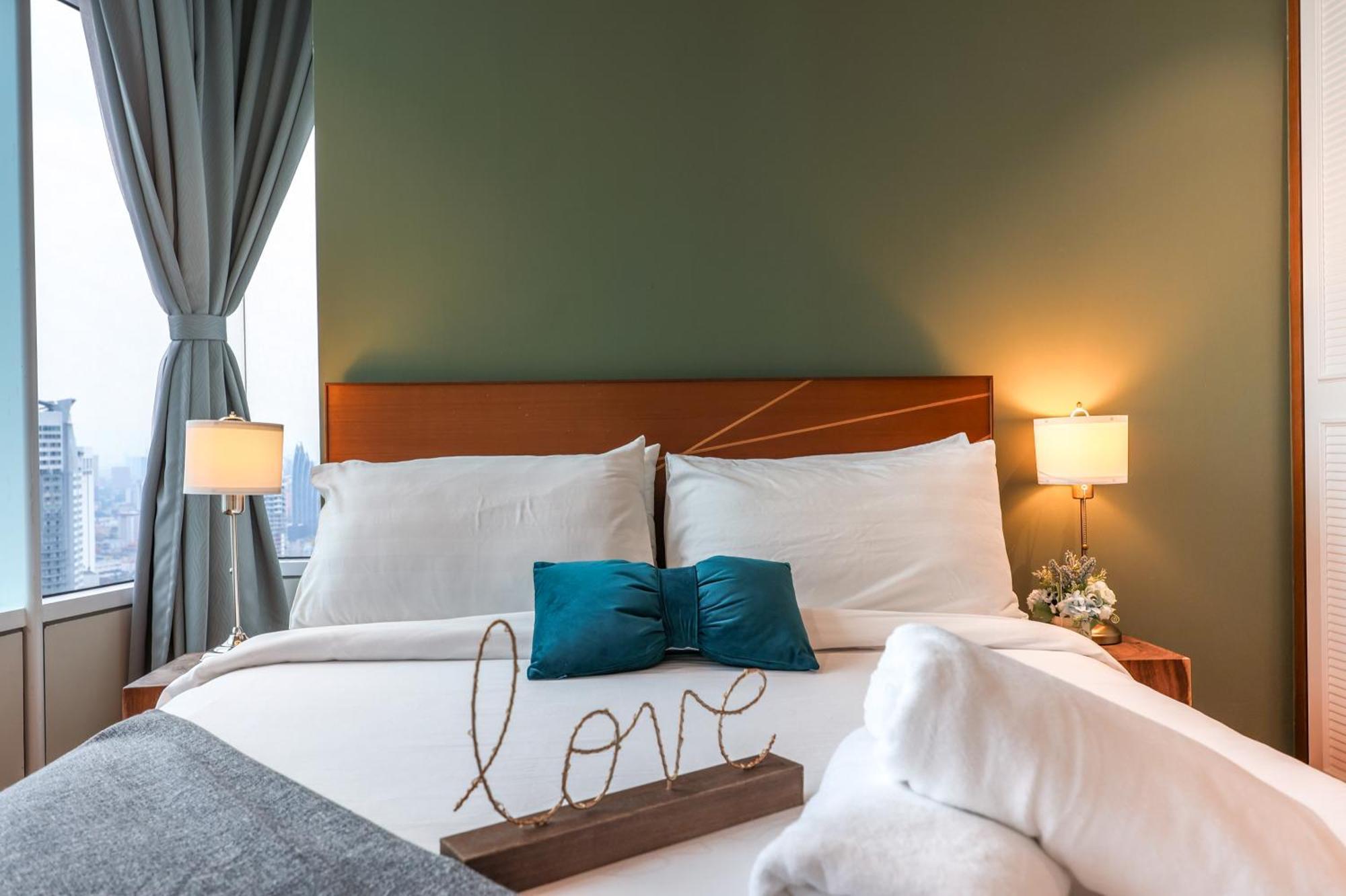 Calm Sojourn, Sky Suites Klcc 쿠알라룸푸르 외부 사진