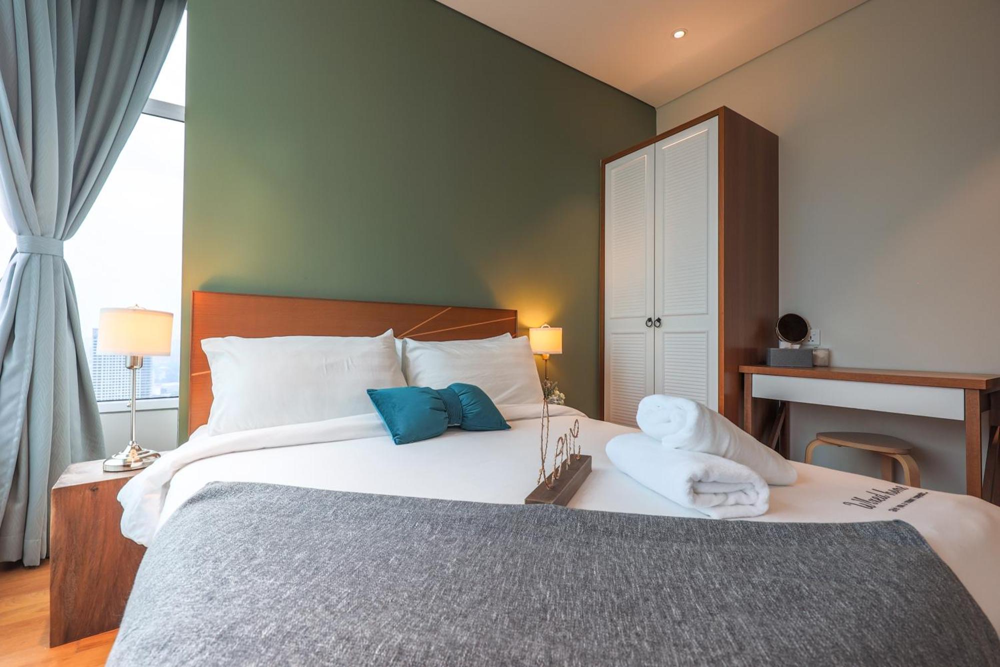 Calm Sojourn, Sky Suites Klcc 쿠알라룸푸르 외부 사진