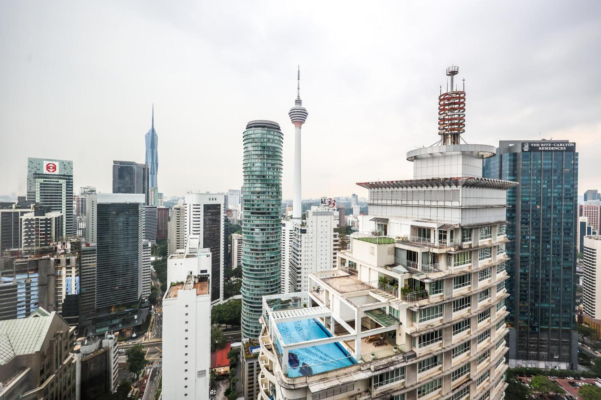 Calm Sojourn, Sky Suites Klcc 쿠알라룸푸르 외부 사진