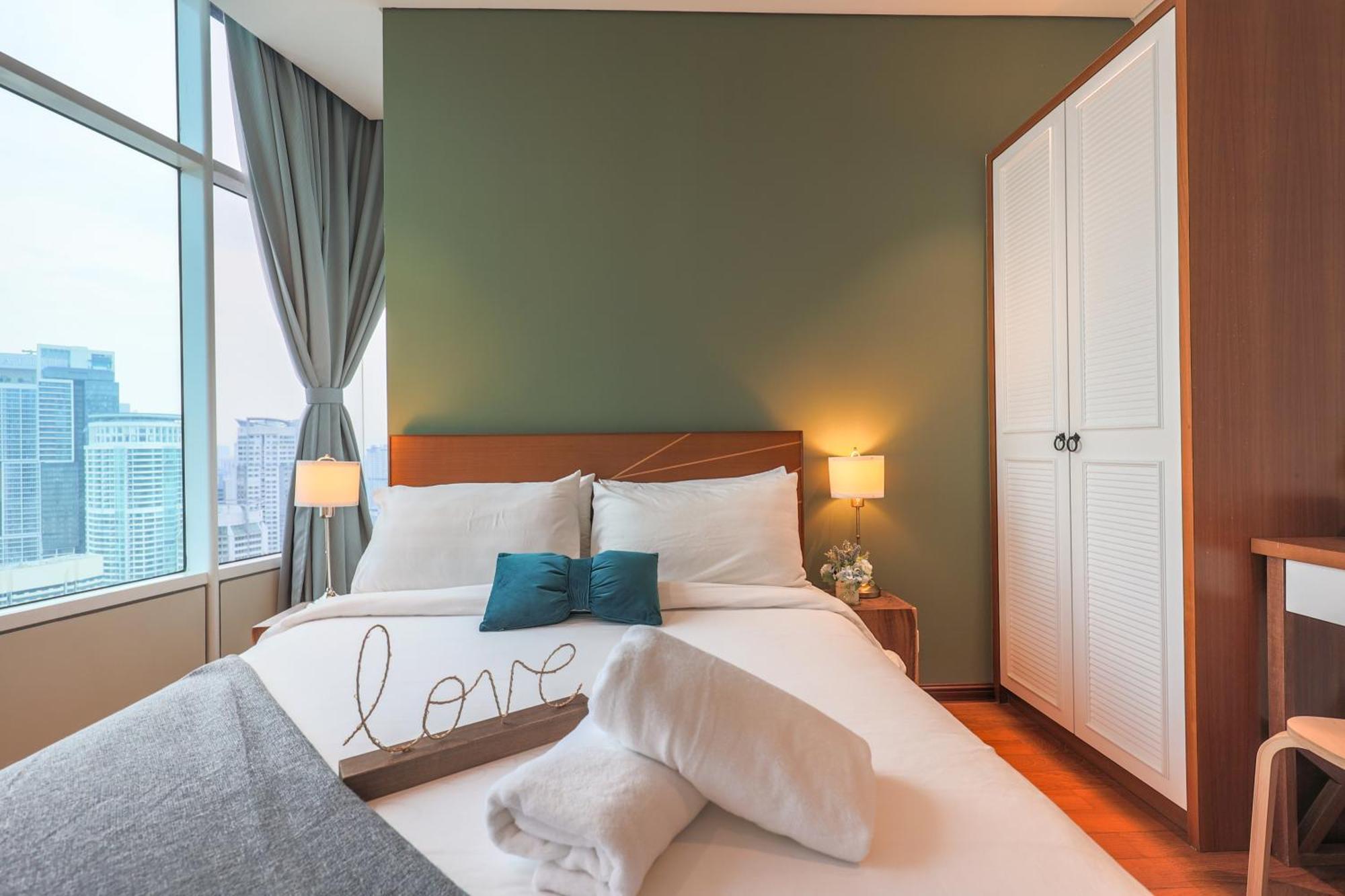 Calm Sojourn, Sky Suites Klcc 쿠알라룸푸르 외부 사진